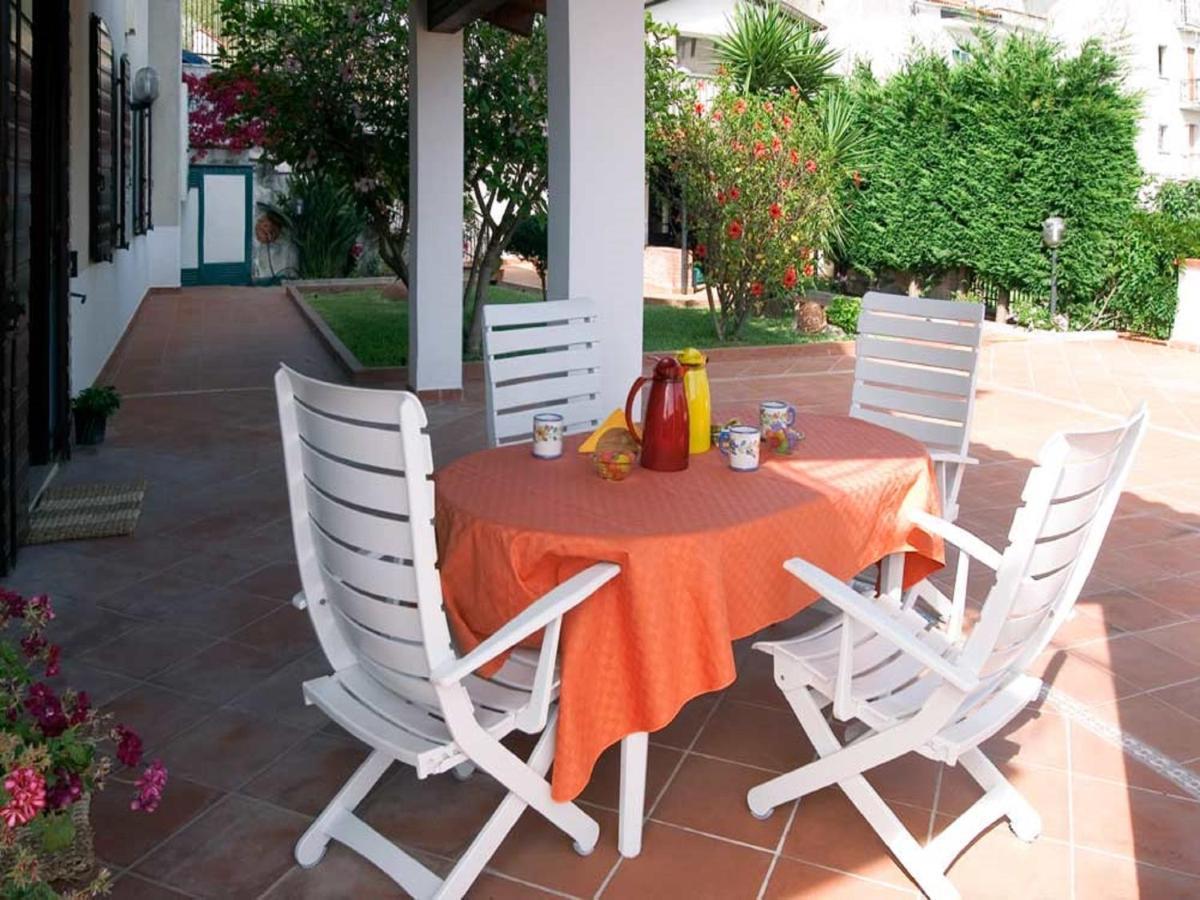 B&B Hibiscus Agropoli Eksteriør bilde